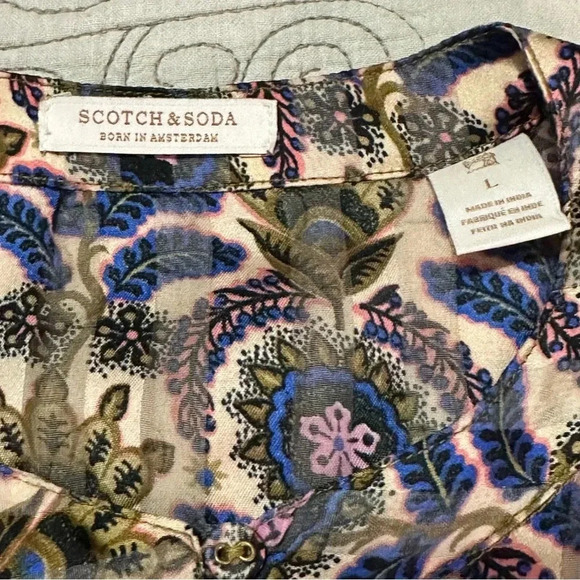 SCOTCH & SODA Ruffle Top Beautiful Floral Blue Pink Black Gold Size Large - Picture 9 of 15